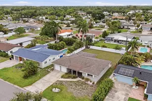 1129 39th Ave NE, Saint Petersburg, FL 33703 - Photo 45