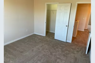 1827 Sommarie Way, Tarpon Springs, FL 34689 - Photo 11