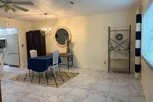 326 Grayston Pl, Sun City Center, FL 33573 - Photo 7