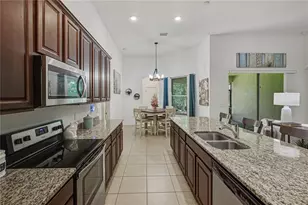 6414 Doe Path Ct, Wesley Chapel, FL 33545 - Photo 21