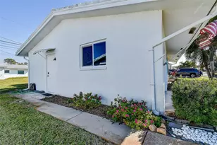 14131 89th Ave, Seminole, FL 33776 - Photo 5