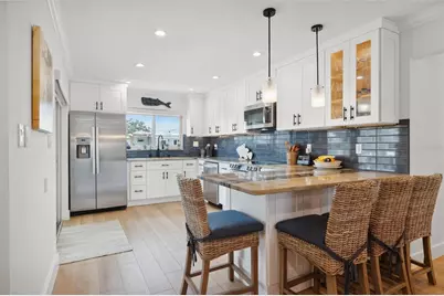 1424 47th Avenue NE, Saint Petersburg, FL 33703 - Photo 17