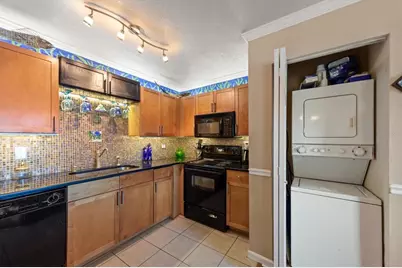 158 Pompano Drive SE #A, Saint Petersburg, FL 33705 - Photo 13