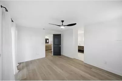 13025 Village Chase Circle, Tampa, FL 33618 - Photo 13