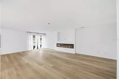 13025 Village Chase Circle, Tampa, FL 33618 - Photo 5