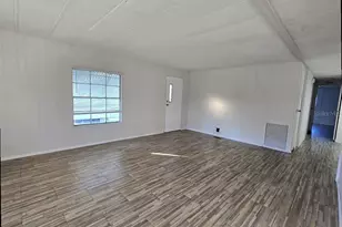 7127 Commons Blvd, Port Richey, FL 34668 - Photo 7