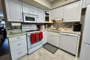 2260 Costa Rican Dr, Clearwater, FL 33763 - Photo 11