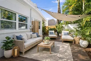11155 2nd St E, Treasure Island, FL 33706 - Photo 29