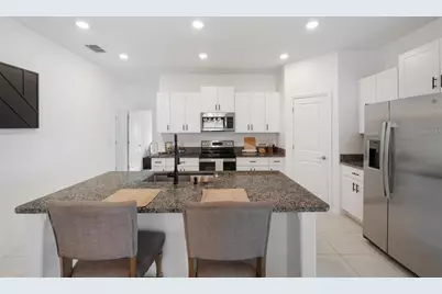 5517 Blue Azure Drive, Wimauma, FL 33598 - Photo 5