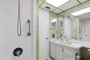 1270 Gulf Blvd, Clearwater Beach, FL 33767 - Photo 23