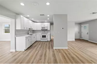 6098 Shannon Avenue, Spring Hill, FL 34606 - Photo 5