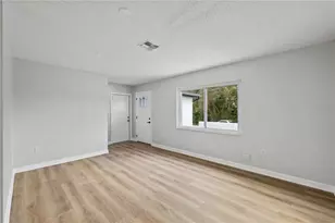 6098 Shannon Ave, Spring Hill, FL 34606 - Photo 13