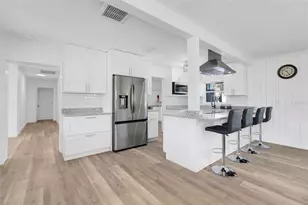 828 St Anne Shrine Rd, Lake Wales, FL 33898 - Photo 7