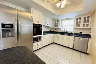 13613 87th Ave, Seminole, FL 33776 - Photo 3