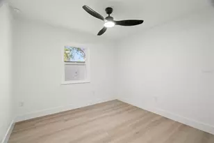 7211 Orpine Dr N, Saint Petersburg, FL 33702 - Photo 19