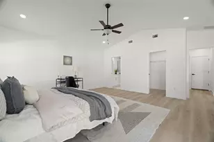 7211 Orpine Dr N, Saint Petersburg, FL 33702 - Photo 31