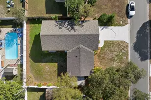 7211 Orpine Dr N, Saint Petersburg, FL 33702 - Photo 47