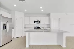 8505 Bella Mar Trail, Parrish, FL 34219 - Photo 11