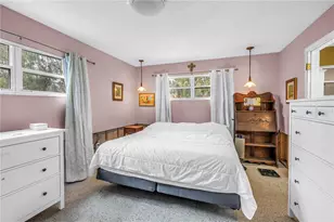 1297 Eden Isle Blvd NE, Saint Petersburg, FL 33704 - Photo 33