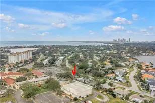 1297 Eden Isle Blvd NE, Saint Petersburg, FL 33702 - Photo 15