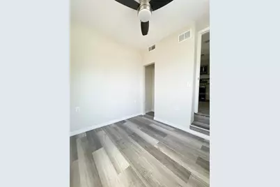 4537 10th Avenue S, Saint Petersburg, FL 33711 - Photo 9