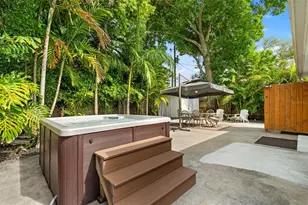 2612 46th St S, Gulfport, FL 33711 - Photo 39