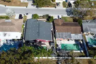 1821 Driftwood Cir N, Oldsmar, FL 34677 - Photo 7