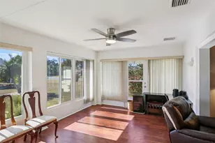 1640 Bentwood Dr, Sun City Center, FL 33573 - Photo 13