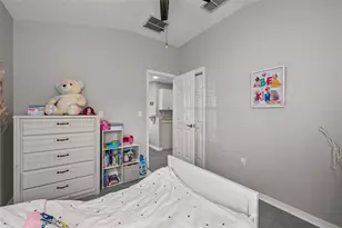 8707 Corinthian Way, New Port Richey, FL 34654 - Photo 23