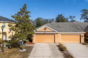8707 Corinthian Way, New Port Richey, FL 34654 - Photo 19
