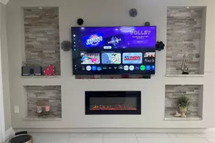 7009 Salinas Ct, Tampa, FL 33634 - Photo 7