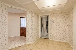 1408 Garden Ave, Tarpon Springs, FL 34689 - Photo 13