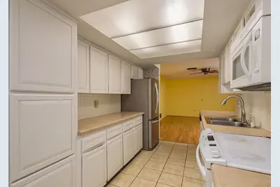 1408 Garden Avenue, Tarpon Springs, FL 34689 - Photo 11