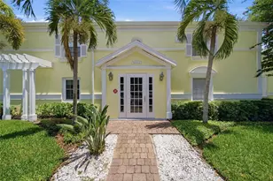 5092 Beach Dr SE, Saint Petersburg, FL 33705 - Photo 9