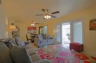 5092 Beach Dr SE, Saint Petersburg, FL 33705 - Photo 5