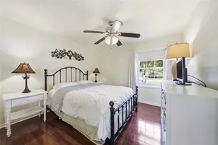 5092 Beach Dr SE, Saint Petersburg, FL 33705 - Photo 23