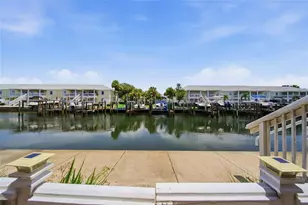 5092 Beach Dr SE, Saint Petersburg, FL 33705 - Photo 31