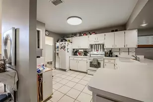 1813 Dockside Dr, Valrico, FL 33594 - Photo 33