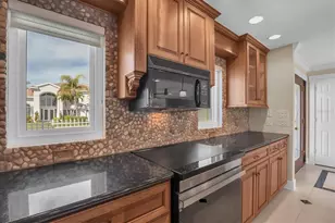 309 Buttonwood Ln, Largo, FL 33770 - Photo 13