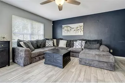 9550 Charlesberg Drive, Tampa, FL 33635 - Photo 7