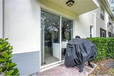 9550 Charlesberg Drive, Tampa, FL 33635 - Photo 31