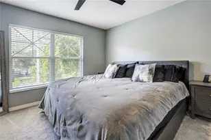 9550 Charlesberg Dr, Tampa, FL 33635 - Photo 21