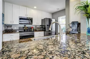 9550 Charlesberg Dr, Tampa, FL 33635 - Photo 13