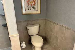 1001 Point Of Rocks Rd, Sarasota, FL 34242 - Photo 17