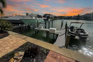 487 Pinellas Bayway S, Tierra Verde, FL 33715 - Photo 63