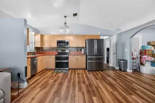 2174 19th Ave SW, Largo, FL 33774 - Photo 7