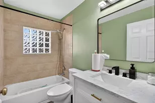 2174 19th Ave SW, Largo, FL 33774 - Photo 19