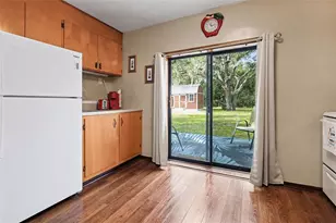 301 Martha Dr, Lake Wales, FL 33898 - Photo 9