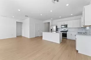 9823 Crescent Moon Dr, Riverview, FL 33578 - Photo 7