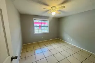 11733 N 12th St, Tampa, FL 33612 - Photo 5